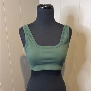 B4 Aurola Women’s Small Green Sports Bra